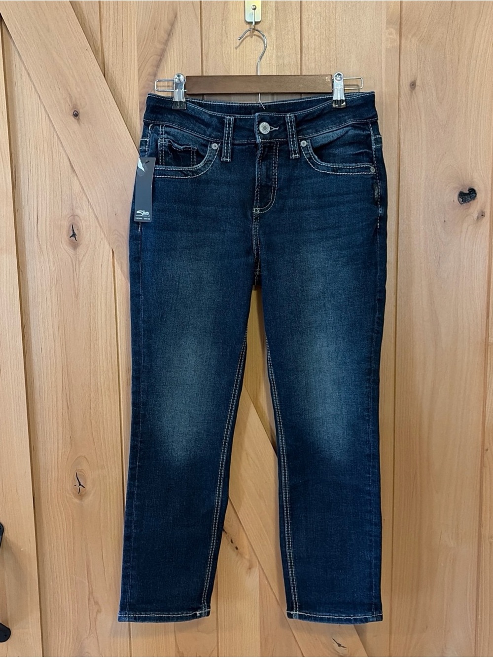 Silver Jeans Co. Women’s Dark Wash Denim Suki Mid Rise Slim Stretch Capri 29 NWT